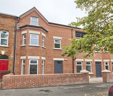 Apt 5, 134 University Avenue, Belfast, BT7 1GZ - Photo 1