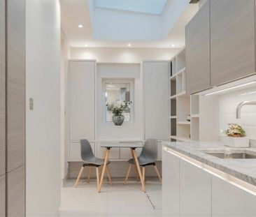 Queen's Gate Mews - Photo 4