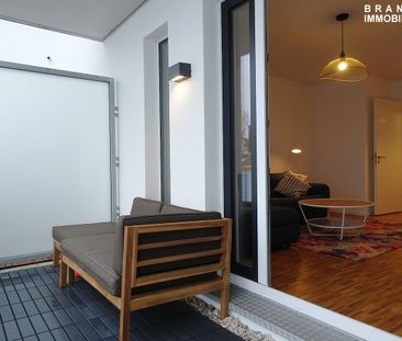 Moderne Wohnung über 2 Ebenen mit Balkon und Fahrstuhl in Top-Szene... - Photo 2