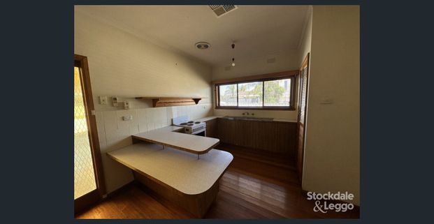 IDEAL SOUTH SHEPPARTON LOCATION - Photo 1