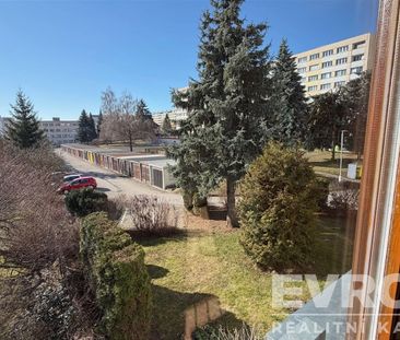 Pronájem bytu 1+kk a garsoniéry 34 m² - Photo 3