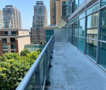 Vibe at Liberty Village Lofts , #502 - Photo 6