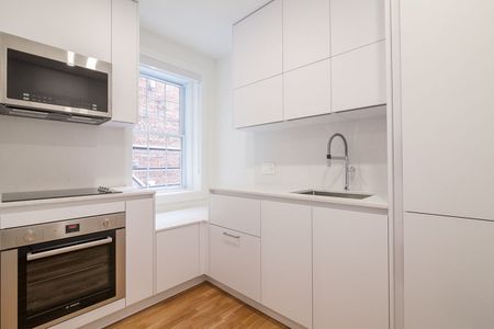 2060 du Fort - Photo 4