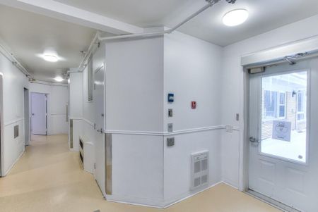 Maison de plain-pied à louer - Montréal (Ahuntsic-Cartierville) (Bois de Saraguay) - Photo 5