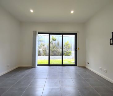 Modern two Bedroom Villa - Photo 2