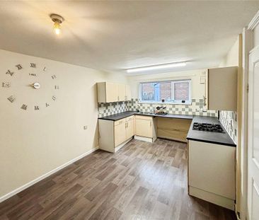 3 bedroom terraced house to rent - Photo 6