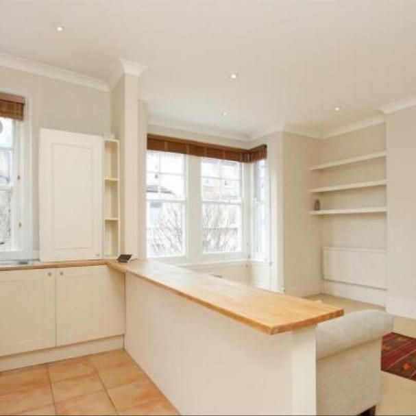 1 bedroom flat to rent - Photo 1