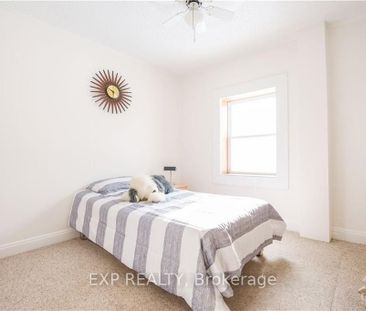 For Lease - 310 Shakespeare Street, Vanier and Kingsview Park, Ontario - Photo 2