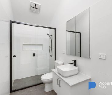 "Brand new treat!" - Photo 6