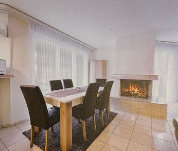 Wonderful 1.5-room apartment with balcony and fireplace in Warth-We... - Photo 1