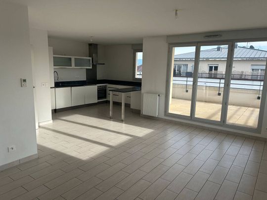 Location appartement 3 pièces 84.43 m² à Ferney-Voltaire (01210) - Photo 1