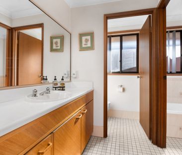 8 Youl Place, Bligh Park NSW 2756 - House For Rent | Domain - Photo 5