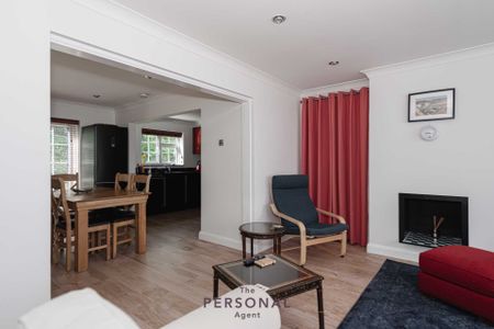 Manor House Court, Epsom - Photo 5