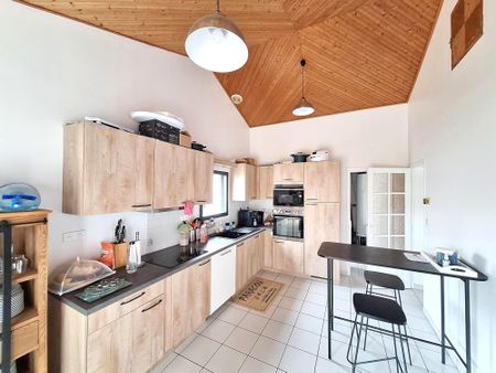 Location Maison 4 pièces 106m² LES SABLES D’OLONNE 85340 - Photo 5