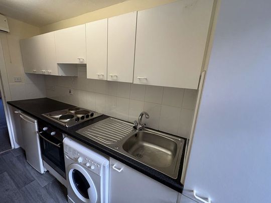 GL Blackness Road, Dundee - Photo 1