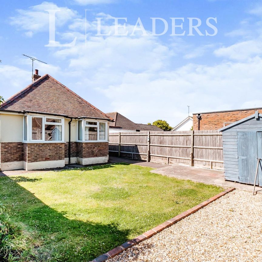 2 bedroom detached to rent Sunny Close - Photo 1