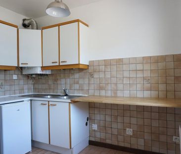 Location Appartement 1 pièce 24m² ANNECY 74000 - Photo 2