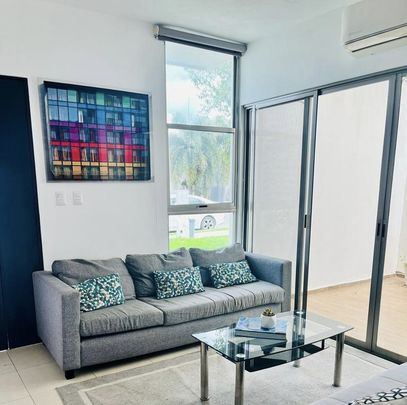 Hermosa casa en privada, amueblada, situada en gran Santa Fe. - Photo 1