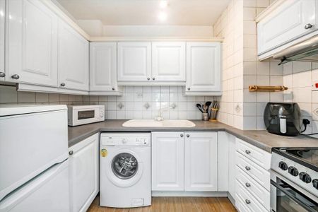 1 bedroom flat to rent - Photo 4