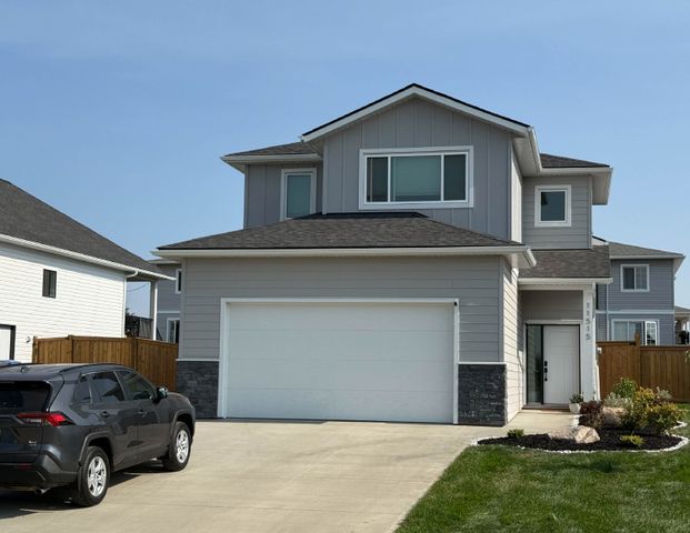 700-095 Morta B - 11515 102A Street - B - Photo 1