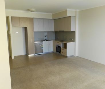 Nice Apartment in Excellent Locale. Right in the CBD. - Photo 5
