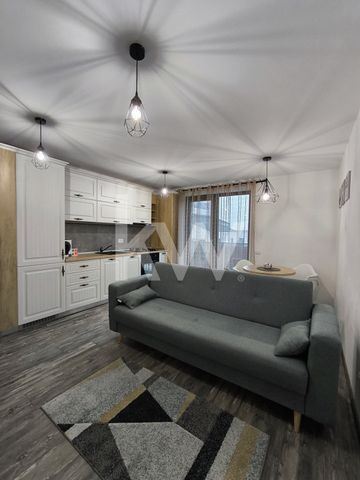 Apartament 3 camere - Photo 2