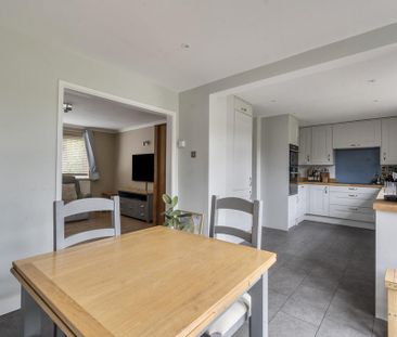 4 bedroom detached house to rent - Photo 6