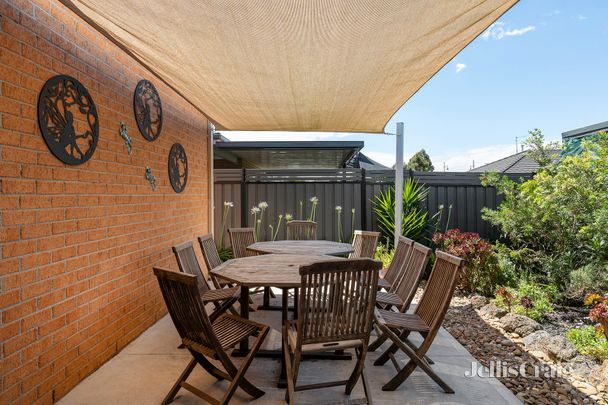 16 Hodgson Rise, Mernda - Photo 1