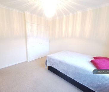 2 bedroom maisonette to rent - Photo 5