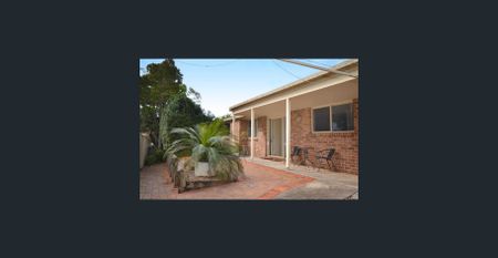 VILLA: CONVENIENCE OF LOCATION (CBD) - Photo 4