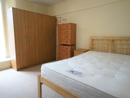 Flat 3, Ebenezer Chapel York Place - Photo 1