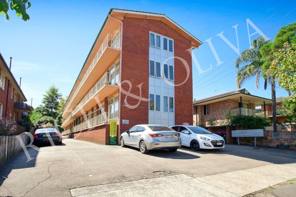 3/7 Queensborough Road, Croydon Park NSW 2133 - Apartment For Rent | Domain - Photo 1