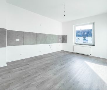 3,5 Zimmer – frisch renoviert – große Küche – Balkon - Foto 1