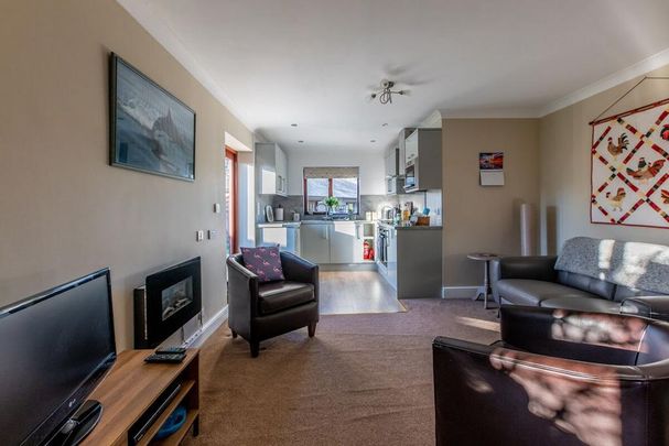 1 bedroom maisonette to rent - Photo 1