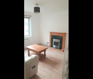 1 Bed Semi-Detached House, Leygreen Close, LU2 - Photo 4