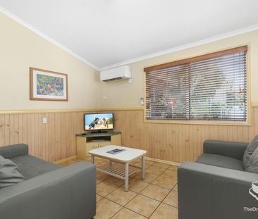 Gold Coast Short Term Rental, 2 Bedroom Family Villa, Min 4 week st... - Photo 3