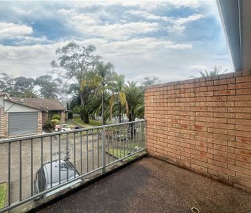 Spacious 3 Bedroom Townhouse in Prime Blacktown Location - Photo 5