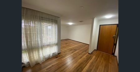 A Low Maintenance Lifestyle! - Photo 4