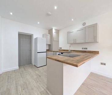 1 bedroom ground floor flat to rent - Photo 5