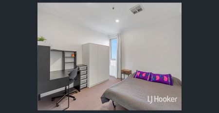 6 Month Lease - Fully Furnished Apartment - Photo 4