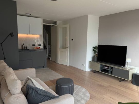 Te huur: Appartement Winthontstraat in Amsterdam - Foto 1