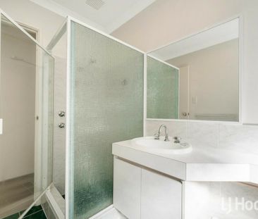 Spacious Family Home Near Estuary � Perfect Location! - Photo 6