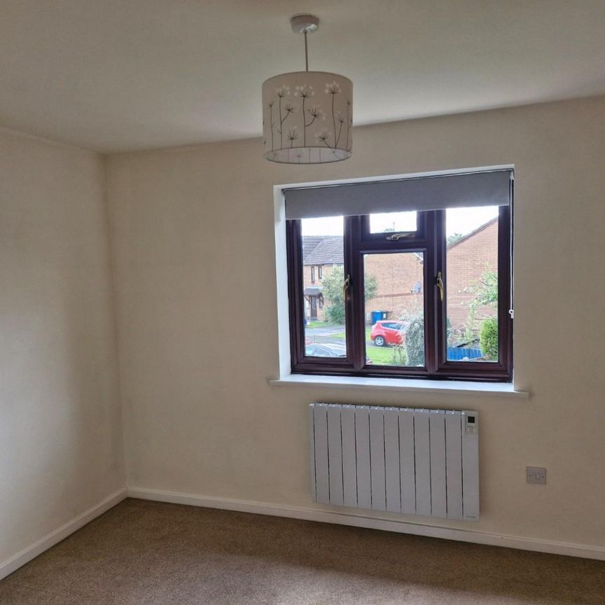 Manor Court Drive, Handsacre, Rugeley - Photo 1