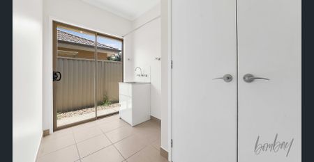 Modern Family Experience - Photo 4