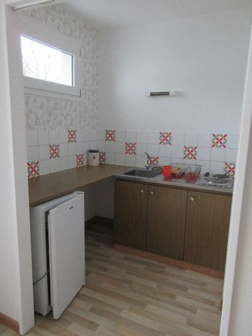 Location Appartement 1 pièce 23m² RENNES 35700 - Photo 2