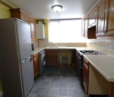 3 bedroom terraced house to rent - Photo 5