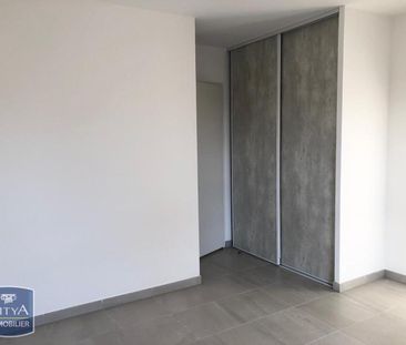 Location Appartement 2 pièces 53m² ST RAPHAEL 83700 - Photo 6