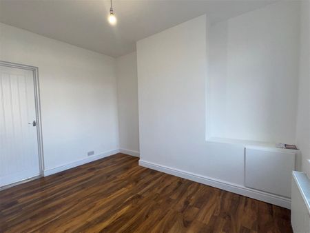 2 bed terraced to rent Chesterfield Road, DE55 - Photo 3