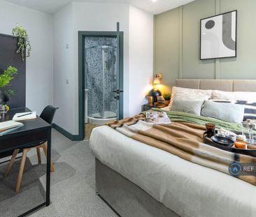 1 bedroom in a house share to rent - Photo 5