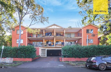 Spacious 2-Bedroom Apartment in the Heart of Granville!! - Photo 2